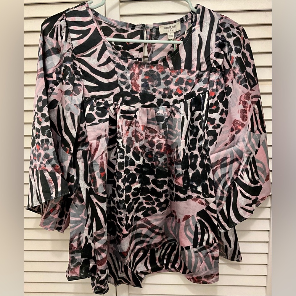 Umgee Pink Black Mixed Animal Print Bell Sleeve Blouse